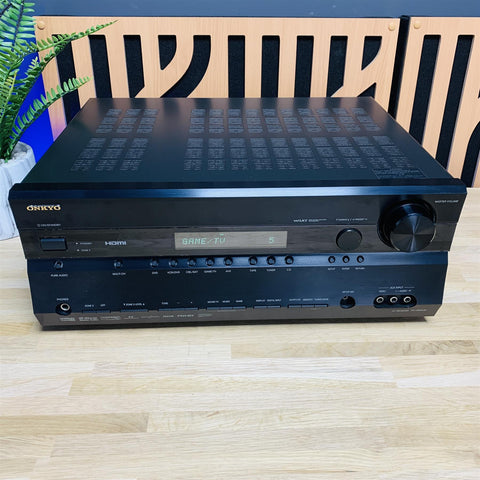 Onkyo TX-SR606 7.1 AV Receiver with Remote Onkyo TX-SR606 7.1 AV Receiver with Remote