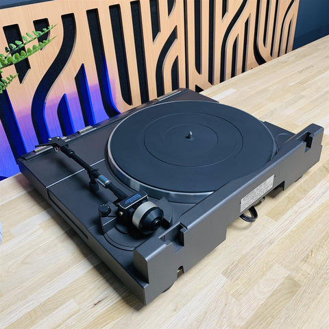 Pioneer PL-705 Auto-Return Direct-Drive Turntable with AT3600L Cartridge + Stylus Pioneer PL-705 Auto-Return Direct-Drive Turntable with AT3600L Cartridge + Stylus