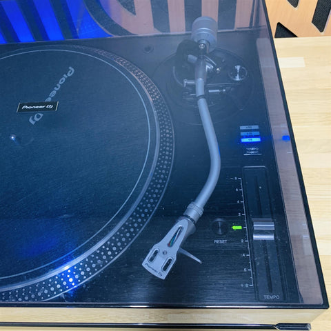 Pioneer DJ PLX-1000 Direct Drive DJ Turntable Pioneer DJ PLX-1000 Direct Drive DJ Turntable