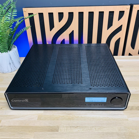 Control4 4-Zone Matrix Amplifier C4-8AMP1-B Control4 4-Zone Matrix Amplifier C4-8AMP1-B