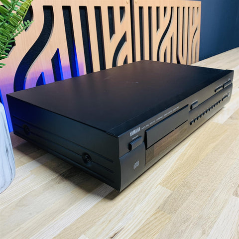 Yamaha CDX-490 CD Player Yamaha CDX-490 CD Player