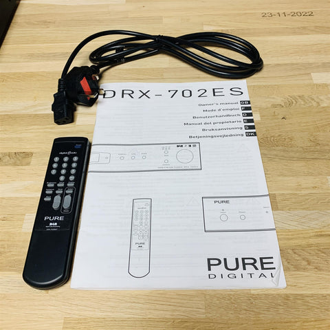 Pure Digital DRX-702ES DAB/FM/AM Radio Tuner (Black) with Remote Pure Digital DRX-702ES DAB/FM/AM Radio Tuner (Black) with Remote