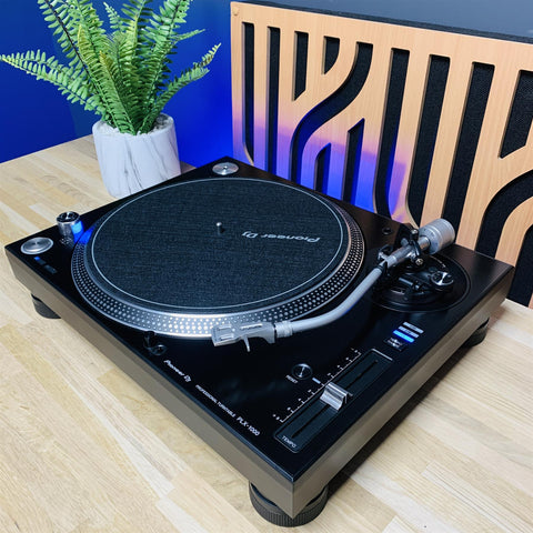 Pioneer DJ PLX-1000 Direct Drive DJ Turntable Pioneer DJ PLX-1000 Direct Drive DJ Turntable