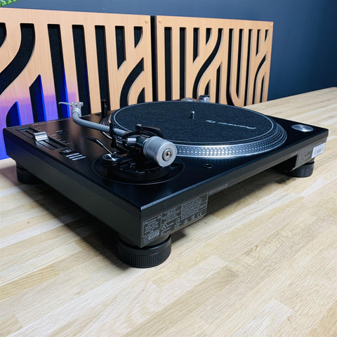 Pioneer DJ PLX-1000 Direct Drive DJ Turntable Pioneer DJ PLX-1000 Direct Drive DJ Turntable