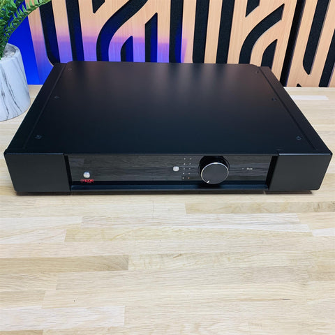 Rega ELEX-R Integrated Amplifier with Remote Rega ELEX-R Integrated Amplifier with Remote