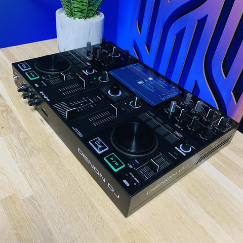 Denon DJ Prime Go DJ Controller Denon DJ Prime Go DJ Controller