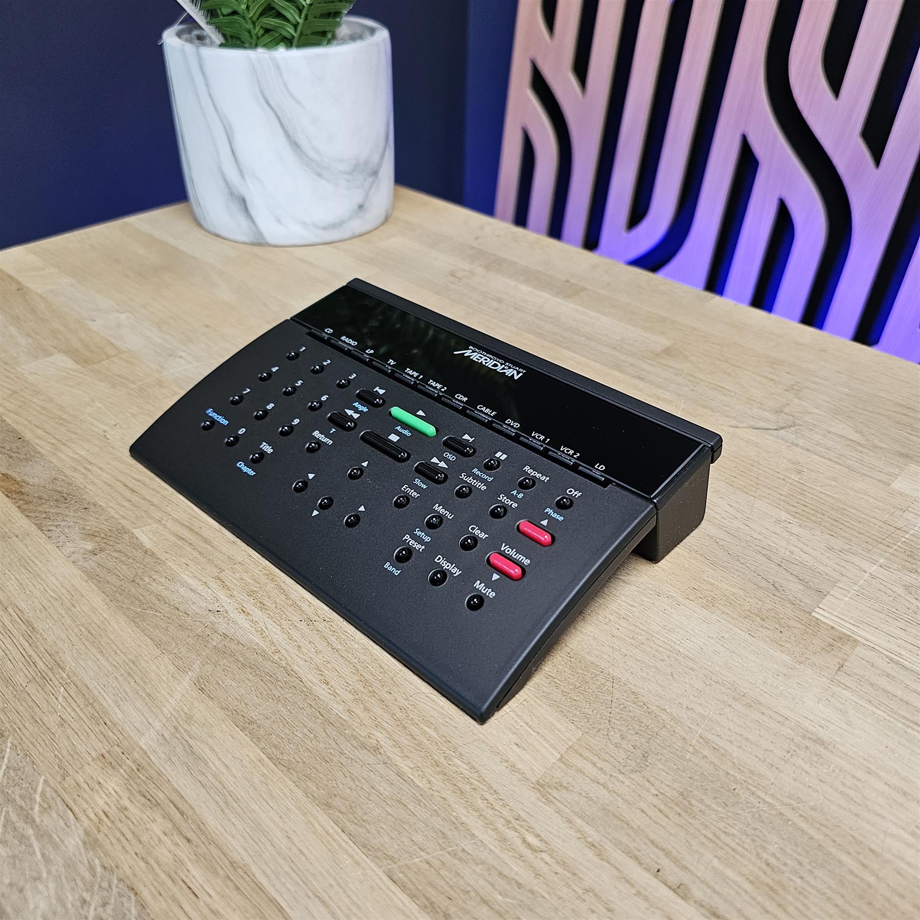 Meridian System Remote MSR+; Plus; Black | Reverb Meridian System Remote MSR+; Plus; Black | Reverb