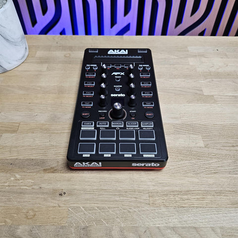 Akai Professional AFX DJ Controller (Serato) Akai Professional AFX DJ Controller (Serato)