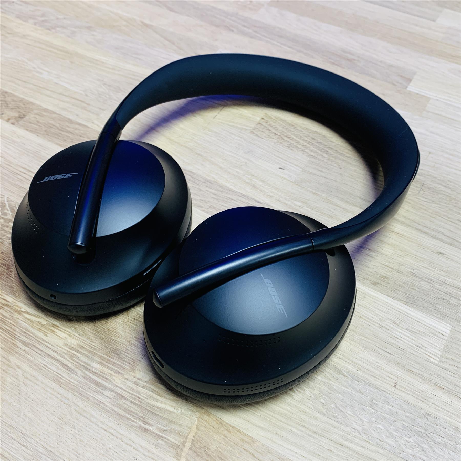 Bose NC 700 HP Bluetooth Headphones Why Buy New