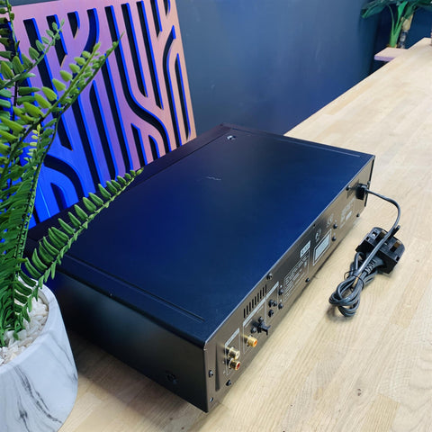 Sony CDP-XB930 Compact Disc Player Sony CDP-XB930 Compact Disc Player