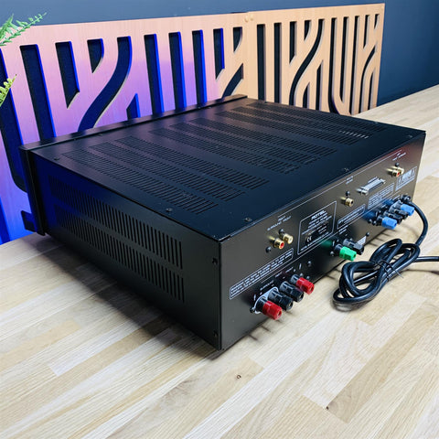 Rotel RB-985 5 Channel Power Amplifier Rotel RB-985 5 Channel Power Amplifier