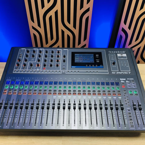 Soundcraft Si Impact Professional Digital Mixing Console With Digital & Midi Expansion Card Soundcraft Si Impact Professional Digital Mixing Console With Digital & Midi Expansion Card