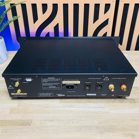 Magnum Dynalab MD102 Analogue FM Tuner Magnum Dynalab MD102 Analogue FM Tuner
