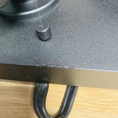 Pro-Ject Debut III turntable with Ortofon OM5E Cartridge and Stylus Pro-Ject Debut III turntable with Ortofon OM5E Cartridge and Stylus