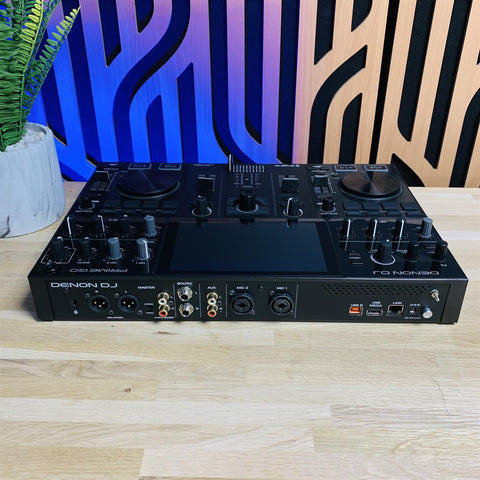 Denon DJ Prime Go DJ Controller Denon DJ Prime Go DJ Controller
