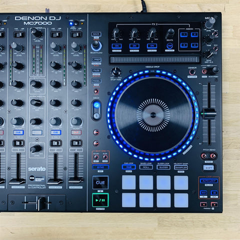 Denon MC7000 Professional 4-channel DJ controller & Odyssey Flight Case