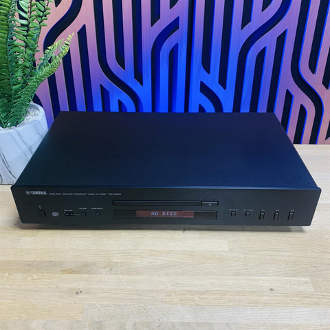 Yamaha CD-S300 CD Player Inc Remote
