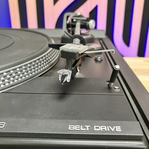 Dual CS-506 Belt Drive Vintage Turntable
