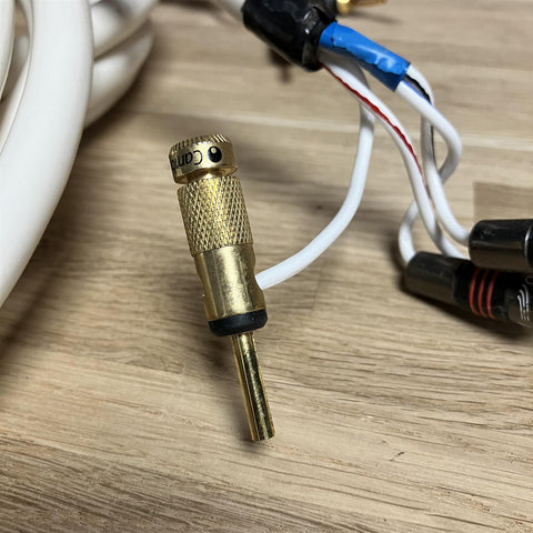 Chord Odyssey 4 Speaker Cable With Cyrus Connections & QED Airloc (One Cambridge Audio Banana Plug) 3m (Pair)