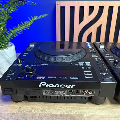 Pioneer CDJ-850 (Pair)