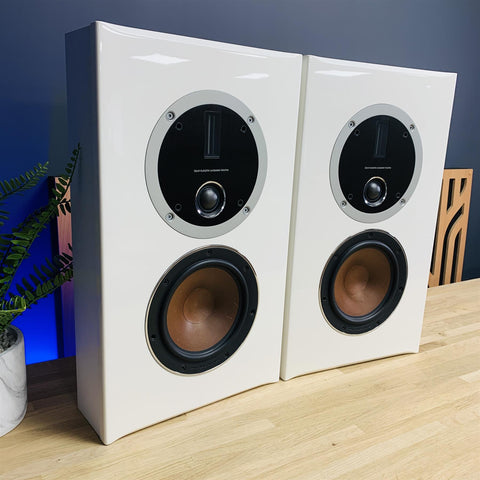Dali Opticon LCR Speaker x2
