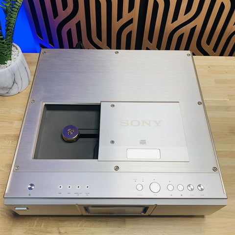 Sony SCD-777ES Super Audio CD Player With Remote