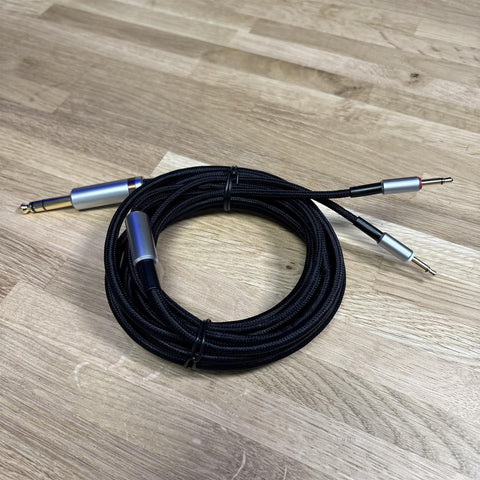 Denon D7200 Headphones