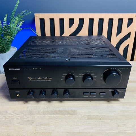 Pioneer A-656 Mark II Reference Integrated Stereo Amplifier