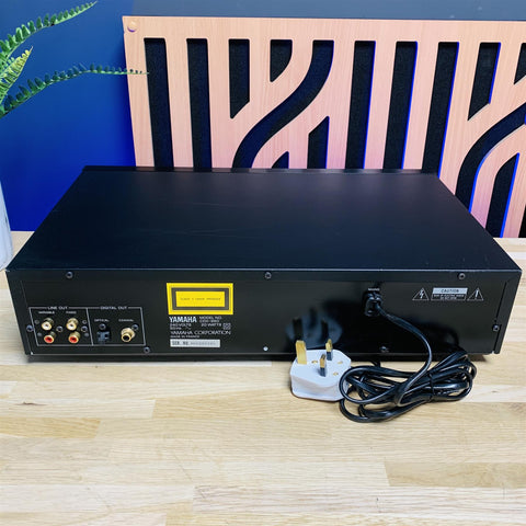 Yamaha CDX-860 CD Player