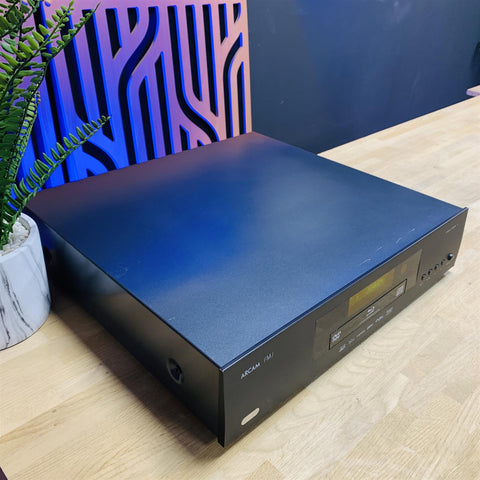 Arcam FMJ BDP300 Blu Ray Player Inc Remote