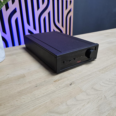 Rega IO Amplifier