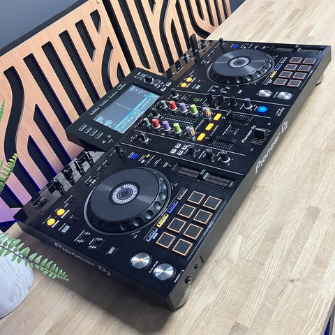 Pioneer XDJ RX2 All in One Standalone DJ Controller