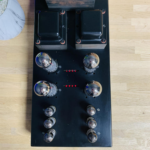 Trilogy 948 Stereo Valve Amplifier