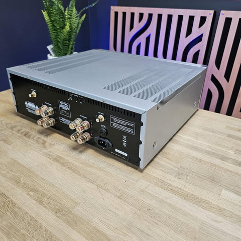 Rotel RB1582 Power Amplifier