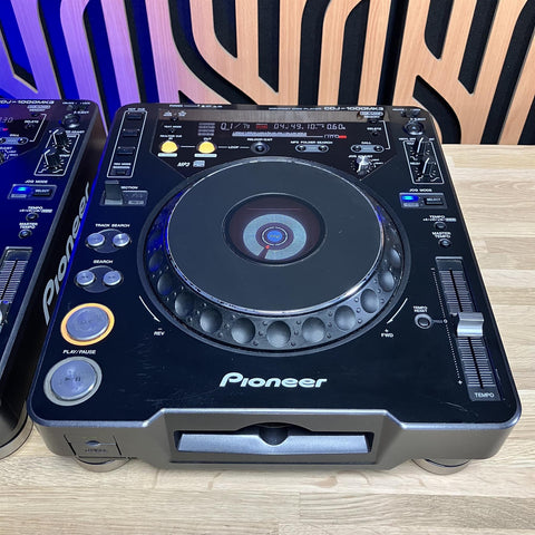 Pioneer DJ CDJ-1000 MK3 CD Players (Pair)