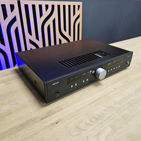 Arcam A80 Integrated Amplifier