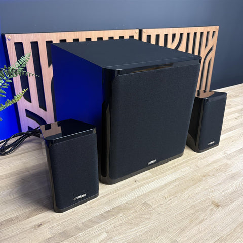 Yamaha NS-P40 5.1 Speaker Package
