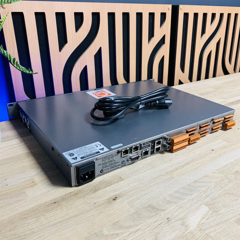 Soundweb London BLU-320 Signal Processor