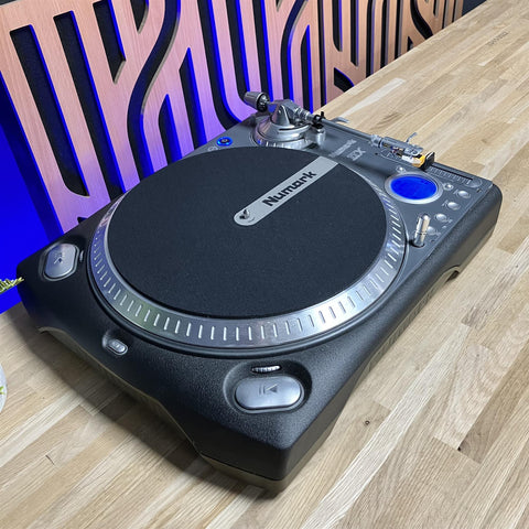 Numark TTX 1 Direct Drive High Torque DJ Turntable