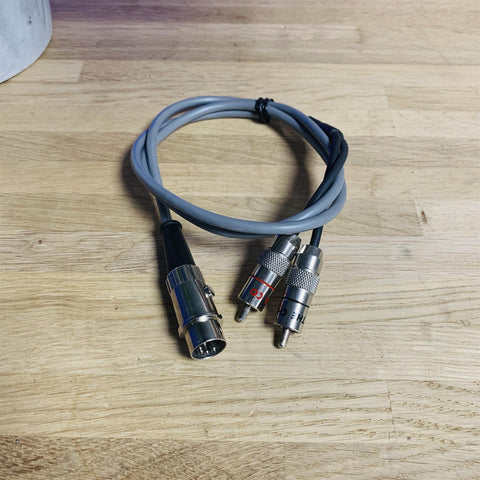 Chord Company Chrysalis Interconnect Cable 5 pin Din to 2 x RCA 0.9m