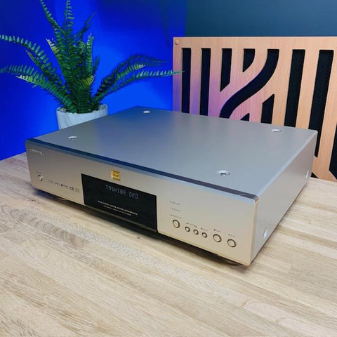 Toshiba SD-900E DVD Player