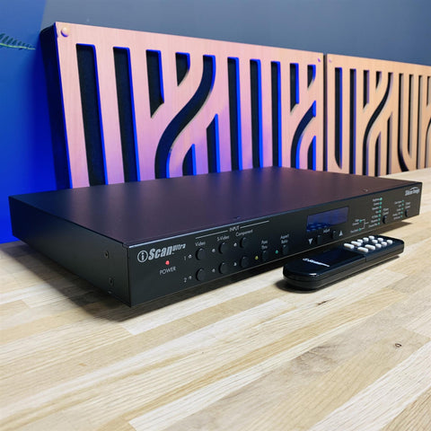 Silicon Image DVDO iScan Ultra Video Processor w/ Remote and Cables