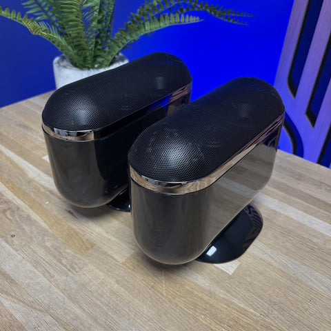 Q Acoustics 7000LR Wall Mount Speaker Pair (Dented)