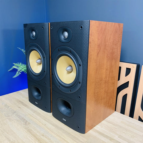 B&W Bowers & Wilkins DM602 S3 Bookshelf Speakers (Pair)