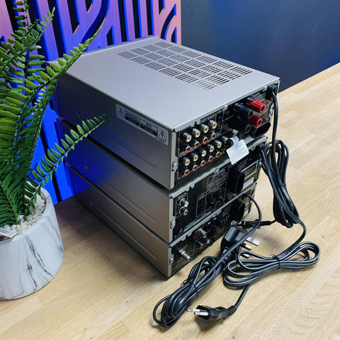 Onkyo Stack System (A-905TX Amplifier, C-705TX CD Player, T-405 Radio Tuner)
