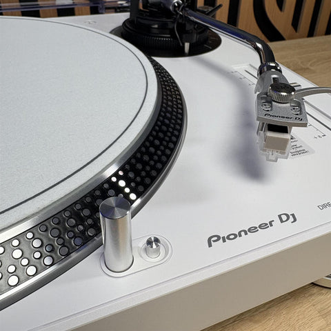 White Pioneer DJ PLX-500-W Direct Drive Turntables (Pair) - As New