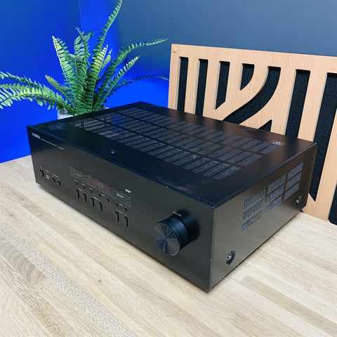 Yamaha R-S202D DAB Bluetooth Stereo Receiver Amplifier