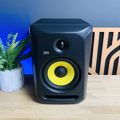 KRK Classic 7 Powered Studio Monitor