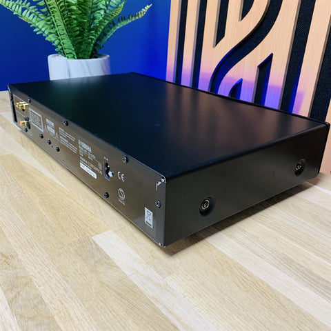 Yamaha CD-S300 CD Player with Remote