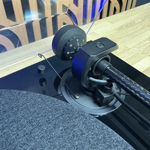 Pro-ject X1 B Turntable